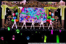 画像ギャラリー No.022のサムネイル画像 / 「プロジェクトセカイ」5周年を記念した3DCGライブをレポート。初音ミクや巡音ルカ,作中に登場する音楽ユニットのメンバーが等身大の姿で歌う!