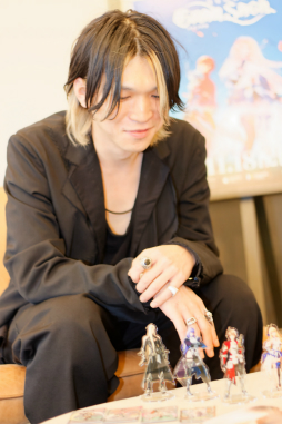 ���������꡼ No.016�Υ���ͥ������ / �֥���󥵥����ۿ�ľ�����󥿥ӥ塼��MMO�Ȥϰۤʤ륭���������ڤ����RPG�θ��ȡ���鴶�ؤΤ������ˤĤ���ʹ����