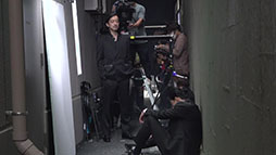 ���������꡼ No.008�Υ���ͥ������ / �֥���󥵥��פ����������ӥ���11��18��11��00�˥������ȡ�PC���ѥ��ߥ�졼�����ǤΥ�꡼����CM��2�Ƥ˴ؤ����������餫��