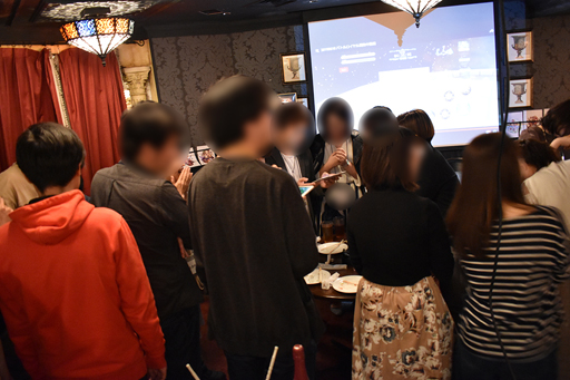 画像ギャラリー No.013のサムネイル画像 / プロデューサーのミニインタビューも公開! 加速度センサーを使用した「ローリングスフィア」のキックオフパーティをレポート