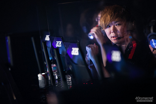 ���������꡼ No.009�Υ���ͥ������ / ���⥪�ե饤������EDION VALORANT CUP�פ��ݡ��ȡ����ܲ��Ԥ�ͥ��������꼡�����ˤꡤ���������ܰ�κ¤˵������Τϡ�