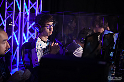 ���������꡼ No.037�Υ���ͥ������ / ���⥪�ե饤������EDION VALORANT CUP�פ��ݡ��ȡ����ܲ��Ԥ�ͥ��������꼡�����ˤꡤ���������ܰ�κ¤˵������Τϡ�