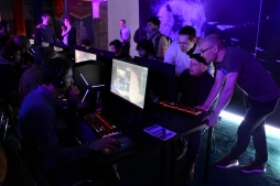 ꡼ No.048 | ParadoxΥե󥤥٥ȡPDXCON2019פšSLG / ȥƥեˤϤޤʤޤ줿٥Ȥͤݡ