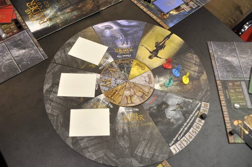 画像ギャラリー No.001のサムネイル画像 / 「トゥームレイダー」がボードゲームに。多人数でアーティファクト争奪戦が楽しめる同作を,SPIEL'19で遊んできた