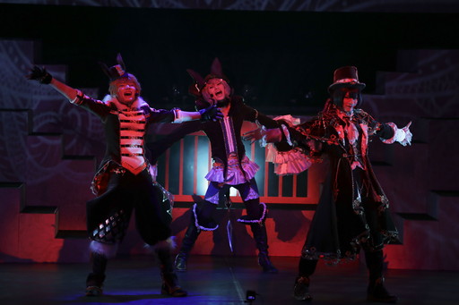 画像ギャラリー No.002のサムネイル画像 / 本日開幕した舞台「アイ★チュウ ザ・ステージ」のゲネプロ写真が公開に