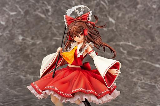 東方project フィギュア 博麗霊夢 唖采弦二ver が年7月に発売 本日から予約を受付