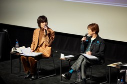 画像ギャラリー No.012のサムネイル画像 / 「原神Podcast テイワット放送局 ナド・クライ通信」の公開録音をレポート。出演声優陣がボイス収録のエピソードなどを披露した