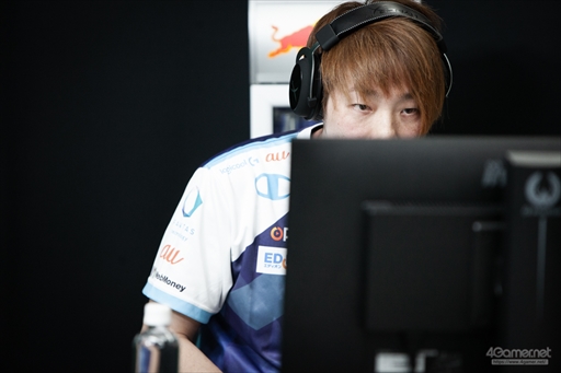 画像ギャラリー No.008のサムネイル画像 / 板橋ザンギエフ選手が盟友対決を制し戴冠。「TOPANGA CHAMPIONSHIP Season2」フォトレポートをお届け