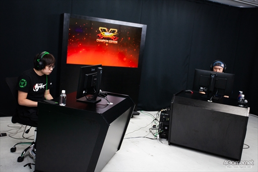 画像ギャラリー No.014のサムネイル画像 / 板橋ザンギエフ選手が盟友対決を制し戴冠。「TOPANGA CHAMPIONSHIP Season2」フォトレポートをお届け