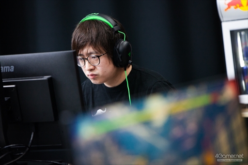 画像ギャラリー No.015のサムネイル画像 / 板橋ザンギエフ選手が盟友対決を制し戴冠。「TOPANGA CHAMPIONSHIP Season2」フォトレポートをお届け