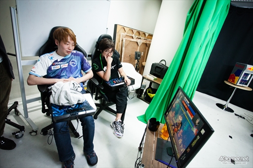 画像ギャラリー No.027のサムネイル画像 / 板橋ザンギエフ選手が盟友対決を制し戴冠。「TOPANGA CHAMPIONSHIP Season2」フォトレポートをお届け