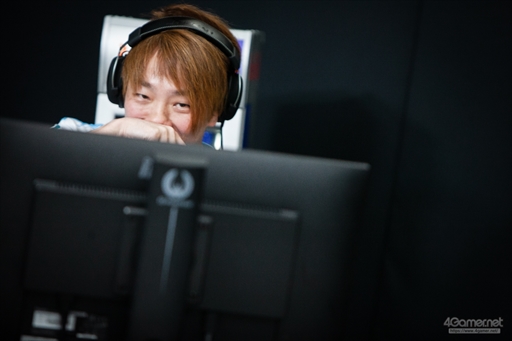 画像ギャラリー No.033のサムネイル画像 / 板橋ザンギエフ選手が盟友対決を制し戴冠。「TOPANGA CHAMPIONSHIP Season2」フォトレポートをお届け