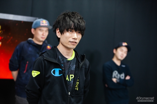 画像ギャラリー No.039のサムネイル画像 / 板橋ザンギエフ選手が盟友対決を制し戴冠。「TOPANGA CHAMPIONSHIP Season2」フォトレポートをお届け