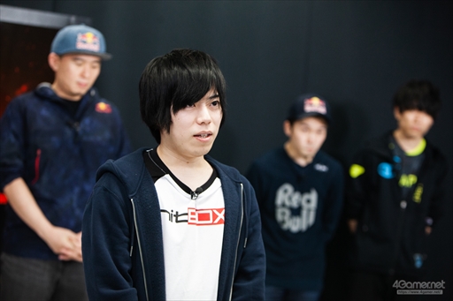 画像ギャラリー No.042のサムネイル画像 / 板橋ザンギエフ選手が盟友対決を制し戴冠。「TOPANGA CHAMPIONSHIP Season2」フォトレポートをお届け