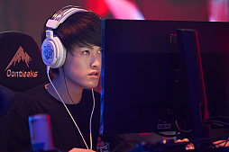 ꡼ No.054 | eݡйšRed Bull 5G 2022 FINALS׸ϴݡ