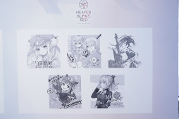 画像ギャラリー No.010のサムネイル画像 / 「ヘブバン」「消滅都市」「アナデン」ライブも大盛り上がり! 展示やライブで振り返る「ライトフライヤースタジオ10周年記念フェス」レポート