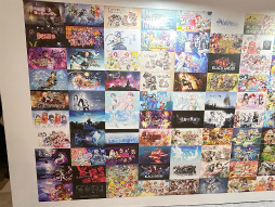 画像ギャラリー No.013のサムネイル画像 / 「ヘブバン」「消滅都市」「アナデン」ライブも大盛り上がり! 展示やライブで振り返る「ライトフライヤースタジオ10周年記念フェス」レポート