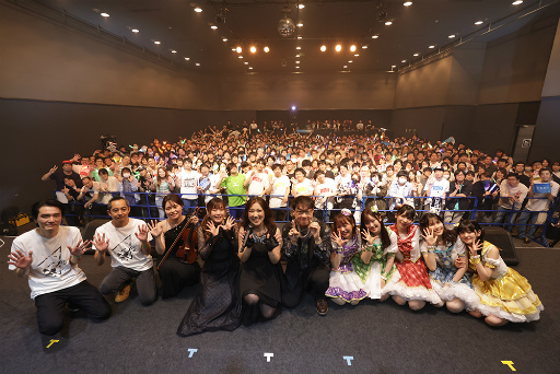 画像ギャラリー No.027のサムネイル画像 / 「ヘブバン」「消滅都市」「アナデン」ライブも大盛り上がり! 展示やライブで振り返る「ライトフライヤースタジオ10周年記念フェス」レポート