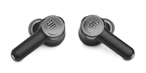 画像ギャラリー No.003のサムネイル画像 / JBL,ゲーマー向け完全ワイヤレスイヤフォン「Quantum TWS」を国内発売。Bluetoothだけでなく独自方式通信にも対応