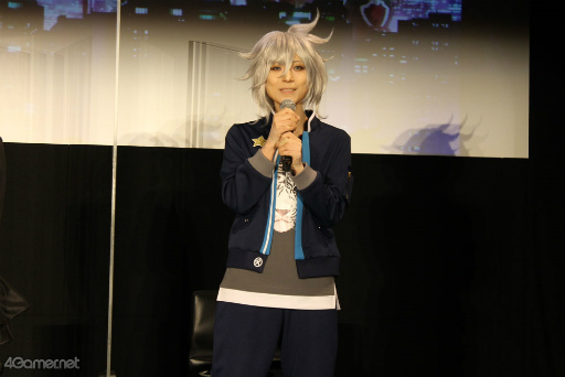 画像ギャラリー No.011のサムネイル画像 / TVアニメ「トライブナイン」完成披露会をレポート。制作陣&キャストが野球であって野球ではない“エクストリームベースボール”を語る