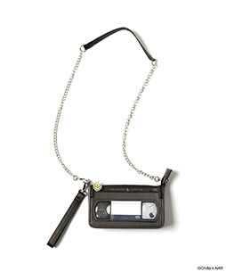 画像ギャラリー No.007のサムネイル画像 / 「夜勤事件」とZOZOTOWNがコラボ。「船橋先輩」の顔をプリントしたフーディを始めとした全11型のアイテムを2月17日より発売