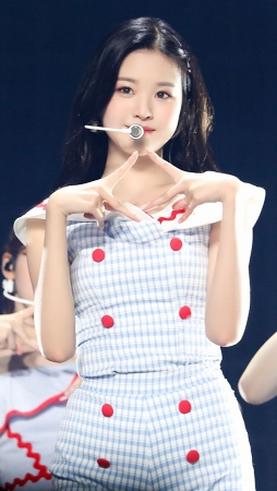 画像ギャラリー No.013のサムネイル画像 / IZ*ONEのアガるライブを“体感”しよう! 公式リズムゲーム「SUPERSTAR IZ*ONE」先行プレイレポート