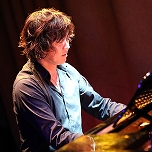 ���������꡼ No.049�Υ���ͥ������ / ���ܰ쥽�եȥ������ο���ꥺ�ॢ��������MAD RAT DEAD�פ�2020ǯ10��29����ȯ�䡣������ץ��꡼�����ݤ����¾� �һ᤬�ǥ��쥯����