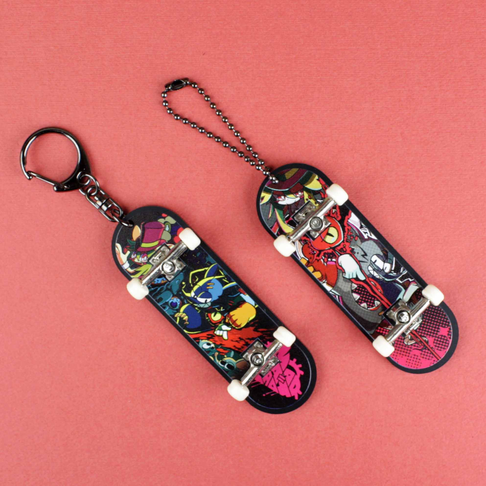 スケートボード型キーホルダー MAD RAT DEAD 〈デザイン02〉 最大73 スケートボード型キーホルダー MAD RAT DEAD 〈デザイン02〉 最大73