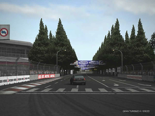 ���������꡼ No.024�Υ���ͥ������ / �����ġ��ꥹ���̾��������������롼��246�פ��⤯��20ǯ����꡼����GT4�����Ѥ�ä���ꡤ�Ѥ��ʤ���ꡤ�����Ƥ��줫���Ѥ����