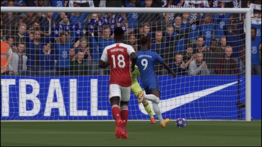 画像ギャラリー No.003のサムネイル画像 / 同一タイトルのPS5版とPS4版で,グラフィックスの違いを調べてみよう。3つのゲームで,空想世界,現実世界,人の描写を比べてみた