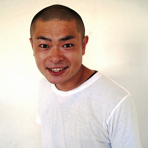 ���������꡼ No.011�Υ���ͥ������ / �ݥ���󥫡��ɥ������̥�Ϥ��²�Ǥγڤ��ߤ�����ͤ��륹�ڥ����ȡ���ư�褬����