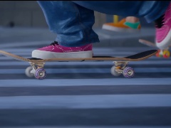 絬ϤʥץԻԤˤܡskate.ס916򳫻ϡ꡼15ǯ֤ο