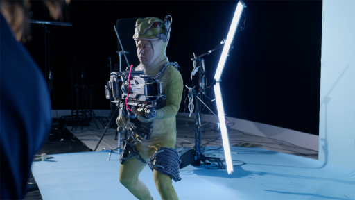 画像ギャラリー No.006のサムネイル画像 / 「地球防衛軍6」のCMに,お笑いコンビ バイきんぐが登場! 実は20年前から“地球防衛軍”だった2人への合同インタビューをお届け