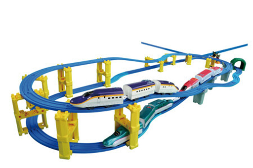 画像ギャラリー No.002のサムネイル画像 / タカラトミーは創業100周年! トミカ,プラレール,ZOIDS,トランスフォーマー,リカちゃんなどの記念商品を発売予定