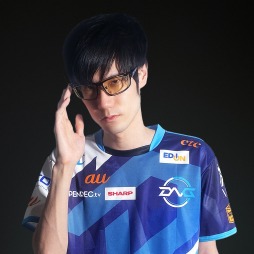 画像ギャラリー No.003のサムネイル画像 / ウエスタンデジタルジャパン,「スーパーボンバーマン R オンライン」の対戦イベントを5月28日に開催