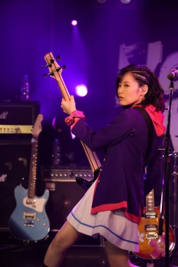 画像ギャラリー No.017のサムネイル画像 / イロドリミドリ LIVE'20「第一回 HaNaMiNa 定例会」の公式ライブレポートが公開