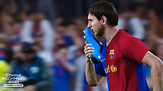 ꡼ No.004 | eFootball ˥󥰥֥ 2021 SEASON UPDATEפ꡼å꤬б餹ȥ쥤顼