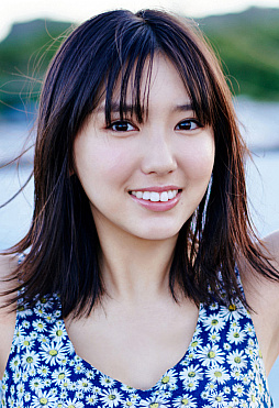 画像ギャラリー No.001のサムネイル画像 / ゲキサカによる「ウイイレ」大会の応援マネージャーに沢口愛華さんが就任