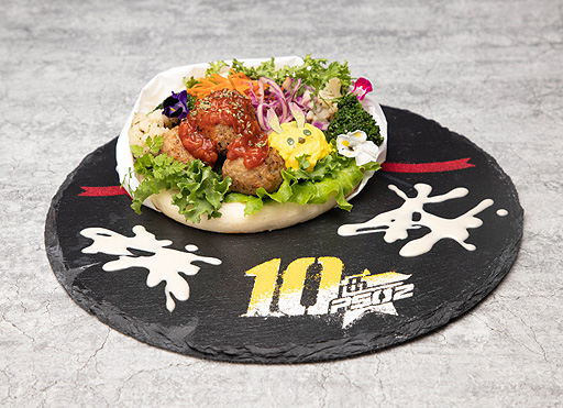 画像ギャラリー No.005のサムネイル画像 / 「PSO2」10周年記念プロジェクトの“NGS キズナカフェ”が東京ソラマチに期間限定で登場。9月8日から10月30日まで