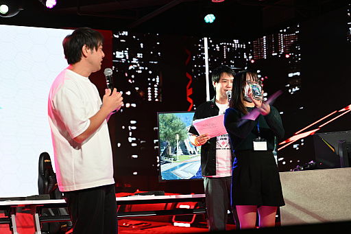 画像ギャラリー No.013のサムネイル画像 / アイナ役の諸星すみれさんとマノン役の宮本侑芽さんも出演した「PSO2 NGS ver.2」のイベント「アークスサマーパーティー2024」レポート