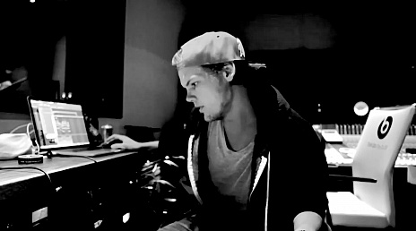 ꡼ No.006Υͥ / PS4/SwitchꥺॢAVICII InvectorEncore Editionפ1015ȯ䡣Aviciiγڶ35ʤϿ