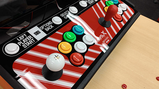 レトロンバーガー Order 65:NEO・GEOタイトルを50本収録の「MVSX」が