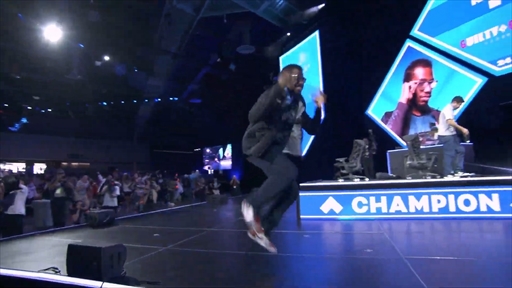 ���������꡼ No.003�Υ���ͥ������ / ��EVO2024�ϡ�GUILTY GEAR ��STRIVE��������ͥ���ϥ���ꥫ��Nitro���ꡣ�ޥ�������ȥ�ǳ�������Ʊ���꤬EVO��ͥ���������뤲��