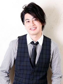 ���������꡼ No.009�Υ���ͥ������ / �ֵ�̿�Ȥ��ξ�ǯ�פθ���PV��������4�ͤμ�͸���餸����ͥ��ȯɽ