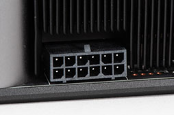 画像ギャラリー No.015のサムネイル画像 / 「GeForce RTX 3070 Founders Edition」レビュー。RTX 2080 Tiに劣らない性能で消費電力と価格は低い優れたGPUだ