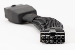 画像ギャラリー No.016のサムネイル画像 / 「GeForce RTX 3070 Founders Edition」レビュー。RTX 2080 Tiに劣らない性能で消費電力と価格は低い優れたGPUだ