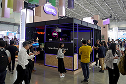 ꡼ No.002 | ֤ˤ礦ɤ384Kվ䡤328KMini LEDվ32̻ҥɥåͭELʤɡ줫ܤΥǥץ쥤館