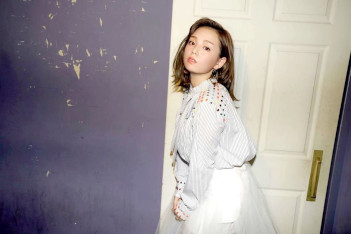 ꡼ No.008 | ֥ǥ󡧥ϥ顦饤󥰡סɤ614˳ϡĺ 󤬥Ȥ򥵡ӥ615˼»