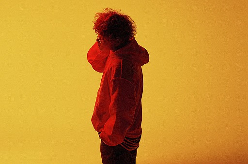 画像ギャラリー No.009のサムネイル画像 / 「A.I.M.$」参加アーティスト第4弾は,渡辺直美さん,Dizzy Sunfist,Vaundyさん。10月20日よりPVが順次公開へ