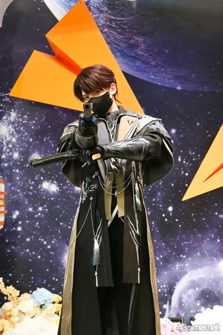 画像ギャラリー No.043のサムネイル画像 / 近っ！　美っ！　「恋と深空」公式コスプレイヤーとの交流で言葉と記憶を失くした2周年スペシャルイベントをレポート